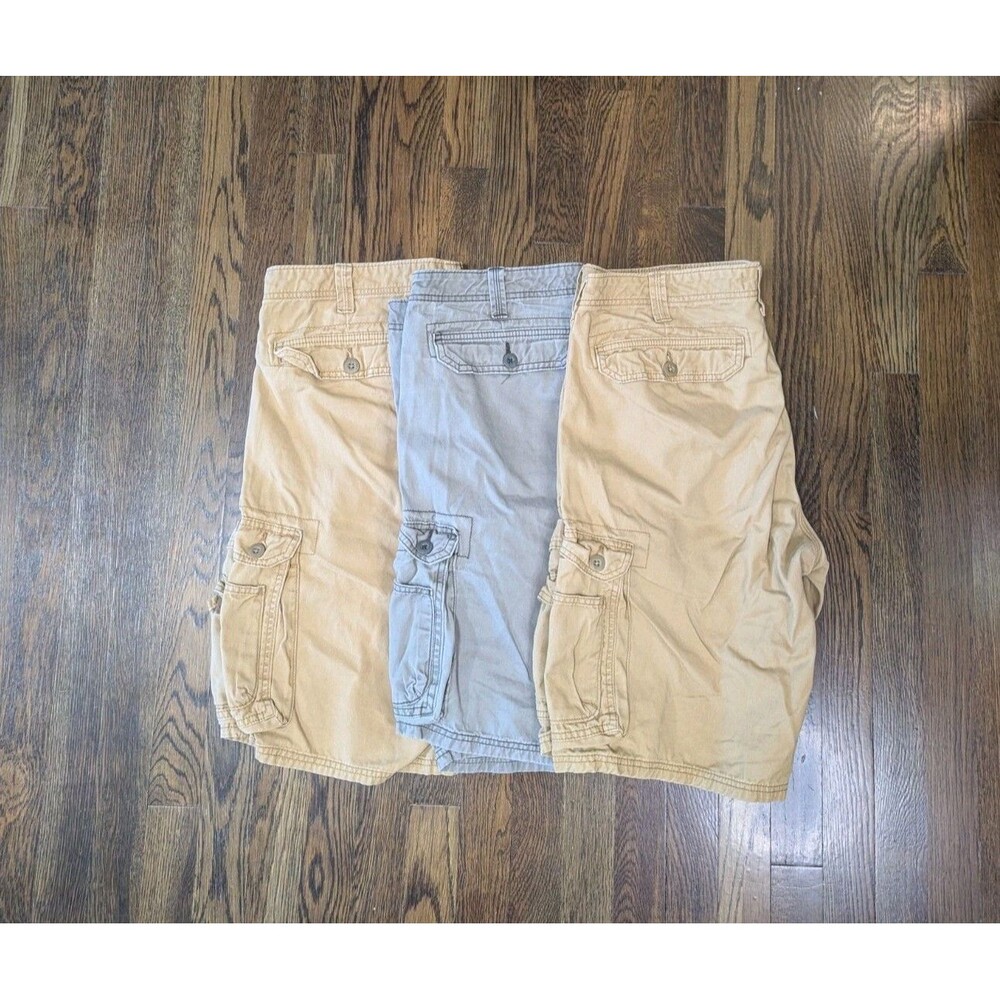 Lee Cargo Shorts Men's 36 Inseam 11" Set Of 3 Tan Gray Pockets 100% Cotton